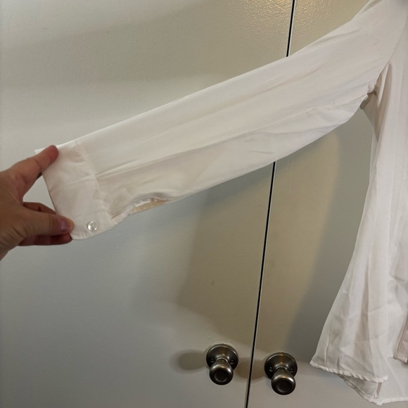 White Button Down Blouse with Bow Tie - Picture 3 of 9